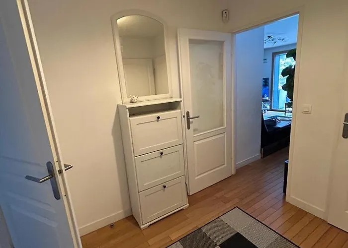 Apartamento Spacious Flat Ideal For Working Or Events Boulogne-Billancourt